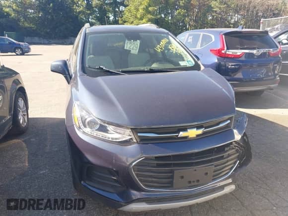 2018 Chevrolet Trax LT z VIN 3GNCJLSB1JL283398, wystawiony jako IAAI lot #43086911 z przebiegiem 59 425 mil mil oraz . Historia ofert i sprzedaży dostępna na DreamBid. Obrazek 12.