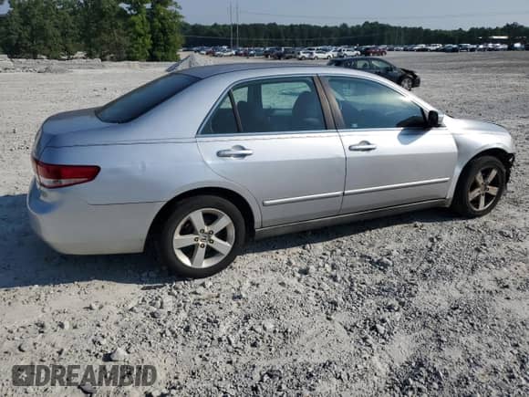 2003 Honda Accord LX с VIN 1HGCM56493A108660, выставлен на аукционе Copart как лот 61991115 с пробегом 233 331 миль миль и Списание • Salvage title. История ставок и продаж доступна на DreamBid. Изображение 3.