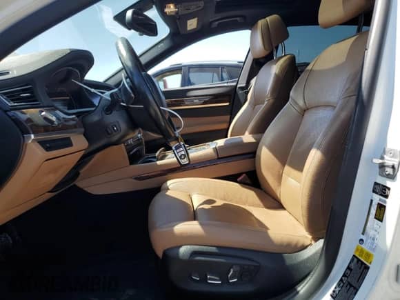 2015 BMW 7 Series with VIN WBAYG6C59FD383685, listed as a Copart auction lot 72630224 with 157,780 mi miles and Salvage title. Bid and sale history available at DreamBid. Image 7.