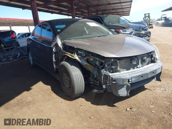 2016 Nissan Altima S with VIN 1N4AL3AP5GC225621, listed as a IAAI auction lot 43253832 with 160,821 mi miles and . Bid and sale history available at DreamBid. Image 1.