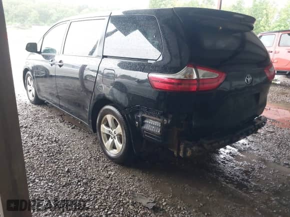 2016 Toyota Sienna L with VIN 5TDZK3DC3GS715661, listed as a IAAI auction lot 42230071 with 154,971 mi miles and . Bid and sale history available at DreamBid. Image 3.