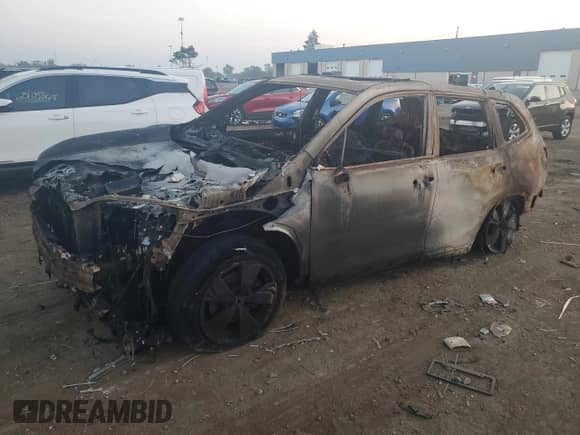 2021 Subaru Forester Touring z VIN JF2SKAXC1MH547621, wystawiony jako Copart lot #65470645 z przebiegiem Nie podano mil oraz Nie do naprawy • Non repairable. Historia ofert i sprzedaży dostępna na DreamBid. Obrazek 1.