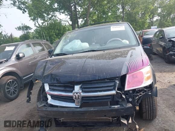 2010 Dodge Grand Caravan Crew with VIN 2D4RN6DX3AR364975, listed as a IAAI auction lot 42495077 with 180,154 mi miles and . Bid and sale history available at DreamBid. Image 12.