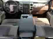 2014 Ford F-150 XLT с VIN 1FTFW1CF7EKE23197, выставлен на аукционе Copart как лот 70390895 с пробегом 144 323 миль миль и Списание • Salvage title. История ставок и продаж доступна на DreamBid. Изображение 8.