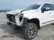 2022 Chevrolet Silverado 1500 High Country with VIN 1GCUDJED7NZ589980, listed as a IAAI auction lot 42373577 with 47,292 mi miles and . Bid and sale history available at DreamBid. Image 6.