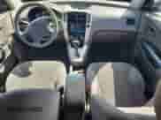 2008 Hyundai Tucson SE с VIN KM8JN12D98U914307, выставлен на аукционе Copart как лот 82142475 с пробегом 189 280 миль миль и Списание • Salvage title. История ставок и продаж доступна на DreamBid. Изображение 8.