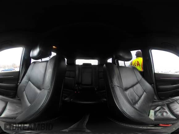 2014 Jeep Grand Cherokee Limited с VIN 1C4RJFBG8EC172946, выставлен на аукционе IAAI как лот 42048712 с пробегом 157 150 миль миль и . История ставок и продаж доступна на DreamBid. Изображение 18.