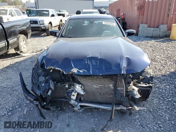 2021 BMW M3 with VIN WBS53AY06MFL37453, listed as a Copart auction lot 44033564 with 21,598 mi miles and Salvage title. Bid and sale history available at DreamBid. Image 5.