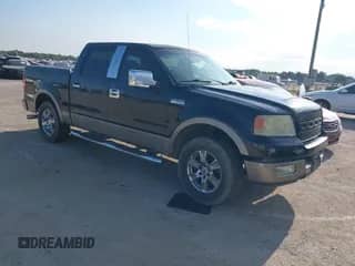 2004 Ford F-150 XLT z VIN 1FTPW12584KC00288, wystawiony jako IAAI lot #42987176 z przebiegiem 185 118 mil mil oraz . Historia ofert i sprzedaży dostępna na DreamBid. Obrazek 1.