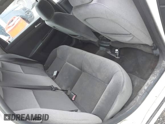 2006 Chevrolet Impala LS with VIN 2G1WB58K069200472, listed as a IAAI auction lot 43241323 with 195,404 mi miles and . Bid and sale history available at DreamBid. Image 8.