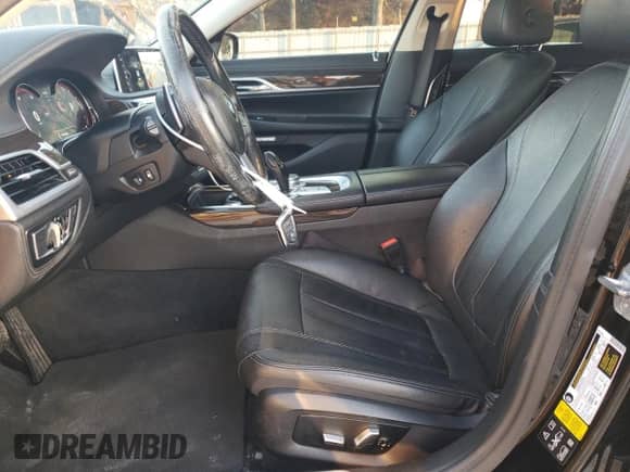 2017 BMW 7 Series 740i xDrive с VIN WBA7E4C55HGU99795, выставлен на аукционе Copart как лот 85545124 с пробегом 99 304 миль миль и Списание • Salvage title. История ставок и продаж доступна на DreamBid. Изображение 7.