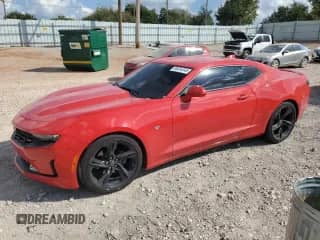 2020 Chevrolet Camaro 1LT с VIN 1G1FB1RS4L0147059, выставлен на аукционе Copart как лот 86054045 с пробегом 53 643 миль миль и Списание • Salvage title. История ставок и продаж доступна на DreamBid. Изображение 1.