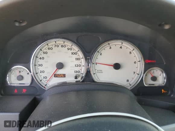 2006 Saturn VUE z VIN 5GZCZ33D36S877788, wystawiony jako Copart lot #71360635 z przebiegiem 250 261 mil mil oraz Czysty tytuł • Clean title. Historia ofert i sprzedaży dostępna na DreamBid. Obrazek 9.