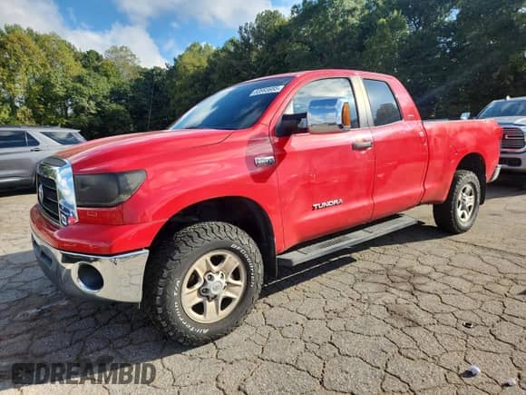 2007 Toyota Tundra SR5 z VIN 5TFRV54167X018853, wystawiony jako Copart lot #83993685 z przebiegiem 216 628 mil mil oraz Szkoda całkowita • Salvage title. Historia ofert i sprzedaży dostępna na DreamBid. Obrazek 1.