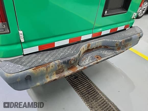 2011 Ford Econoline Cargo Commercial with VIN 1FTNE2EL4BDA70943, listed as a IAAI auction lot 43552276 with 141,096 mi miles and . Bid and sale history available at DreamBid. Image 29.