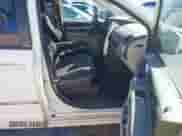 2010 Dodge Grand Caravan SXT с VIN 2D4RN5D15AR433171, выставлен на аукционе IAAI как лот 43484173 с пробегом 155 938 миль миль и . История ставок и продаж доступна на DreamBid. Изображение 5.