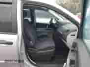2008 Dodge Grand Caravan SE с VIN 1D8HN44H38B114071, выставлен на аукционе IAAI как лот 43532272 с пробегом 125 885 миль миль и . История ставок и продаж доступна на DreamBid. Изображение 5.