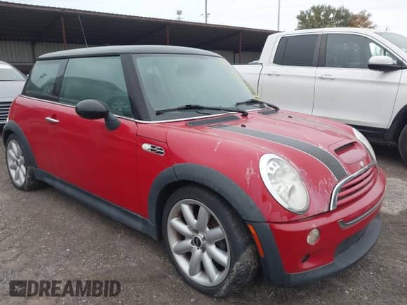 2006 MINI Hardtop S с VIN WMWRE33506TN26893, выставлен на аукционе IAAI как лот 43549996 с пробегом 122 673 миль миль и . История ставок и продаж доступна на DreamBid. Изображение 1.