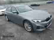 2023 BMW 3 Series 330i xDrive с VIN 3MW89FF00P8D65293, выставлен на аукционе Copart как лот 81683585 с пробегом 30 039 миль миль и Списание • Salvage title. История ставок и продаж доступна на DreamBid. Изображение 4.