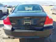 2006 Volvo S60 2.5L Turbo с VIN YV1RH592162543124, выставлен на аукционе IAAI как лот 41793636 с пробегом 123 644 миль миль и . История ставок и продаж доступна на DreamBid. Изображение 16.