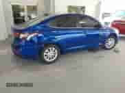 2019 Hyundai Accent SE z VIN 3KPC24A3XKE088492, wystawiony jako IAAI lot #43103959 z przebiegiem 87 145 mil mil oraz . Historia ofert i sprzedaży dostępna na DreamBid. Obrazek 4.