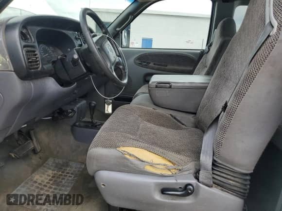 2001 Dodge 1500 с VIN 1B7HF13Z81J606644, выставлен на аукционе Copart как лот 65555535 с пробегом 162 252 миль миль и Списание • Salvage title. История ставок и продаж доступна на DreamBid. Изображение 7.