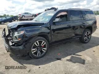 2018 Chevrolet Tahoe Premier с VIN 1GNSKCKJ5JR202413, выставлен на аукционе Copart как лот 63516365 с пробегом 145 200 миль миль и Списание • Salvage title. История ставок и продаж доступна на DreamBid. Изображение 1.