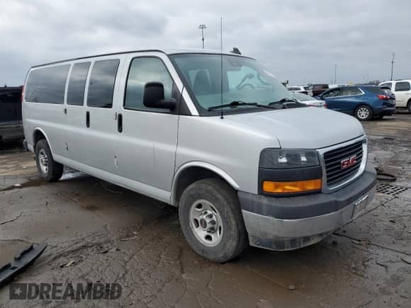 2022 Chevrolet City Express Cargo with VIN N0V1N85242004, listed as a Copart auction lot 85242004 with 40,336 mi miles and Salvage title. Bid and sale history available at DreamBid. Image 4.