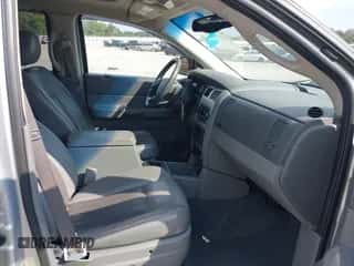 2005 Dodge Durango Limited с VIN 1D4HD58D65F537913, выставлен на аукционе IAAI как лот 43265098 с пробегом 242 901 миль миль и . История ставок и продаж доступна на DreamBid. Изображение 5.