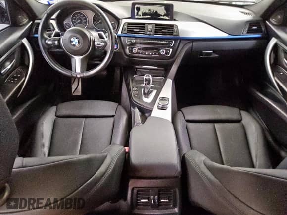 2014 BMW 3 Series 335i с VIN WBA3A9C5XEF479163, выставлен на аукционе Copart как лот 72051905 с пробегом 150 978 миль миль и Чистый • Clean title. История ставок и продаж доступна на DreamBid. Изображение 8.