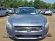 2012 Nissan Maxima SV z VIN 1N4AA5AP8CC842412, wystawiony jako IAAI lot #42798799 z przebiegiem 142 431 mil mil oraz . Historia ofert i sprzedaży dostępna na DreamBid. Obrazek 12.