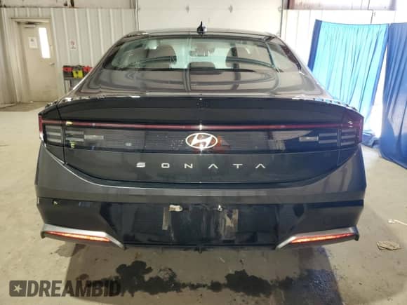 2025 Hyundai Sonata SEL с VIN KMHL64JA4SA456585, выставлен на аукционе Copart как лот 86165485 с пробегом 18 473 миль миль и Чистый • Clean title. История ставок и продаж доступна на DreamBid. Изображение 6.