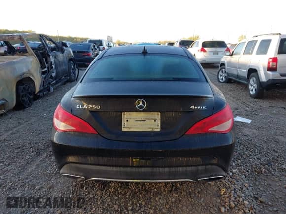 2018 Mercedes-Benz CLA 250 with VIN WDDSJ4GB3JN592444, listed as a IAAI auction lot 43466764 with 94,347 mi miles and . Bid and sale history available at DreamBid. Image 16.