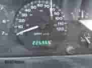 2003 Jeep Grand Cherokee Laredo z VIN 1J4GX48S03C609724, wystawiony jako IAAI lot #42783828 z przebiegiem 226 965 mil mil oraz . Historia ofert i sprzedaży dostępna na DreamBid. Obrazek 15.