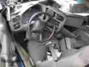 2003 Chevrolet S-10 LS z VIN 1GCCS19H538129606, wystawiony jako Copart lot #83271624 z przebiegiem 88 823 mil mil oraz Nie do naprawy • Non repairable. Historia ofert i sprzedaży dostępna na DreamBid. Obrazek 8.