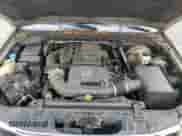 2005 Nissan Pathfinder SE z VIN 5N1AR18U65C747112, wystawiony jako Copart lot #68016305 z przebiegiem 162 033 mil mil oraz Szkoda całkowita • Salvage title. Historia ofert i sprzedaży dostępna na DreamBid. Obrazek 12.