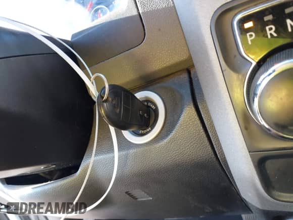 2017 Ram 1500 Tradesman z VIN 1C6RR6FT3HS590509, wystawiony jako IAAI lot #43129190 z przebiegiem 88 429 mil mil oraz . Historia ofert i sprzedaży dostępna na DreamBid. Obrazek 11.