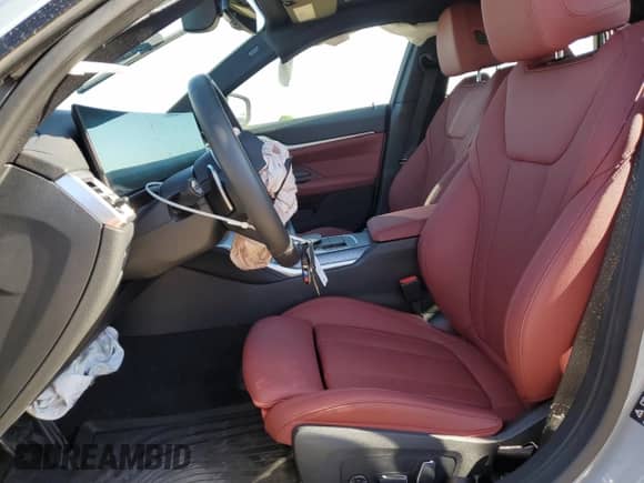 2025 BMW 4 Series 430i xDrive with VIN WBA33FB08SFT89858, listed as a Copart auction lot 52510625 with 1,803 mi miles and Clean title. Bid and sale history available at DreamBid. Image 7.