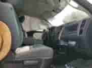 2016 Ram 1500 Express z VIN 3C6JR6AGXGG245667, wystawiony jako Copart lot #46914795 z przebiegiem Nie podano mil oraz Nie do naprawy • Non repairable. Historia ofert i sprzedaży dostępna na DreamBid. Obrazek 10.