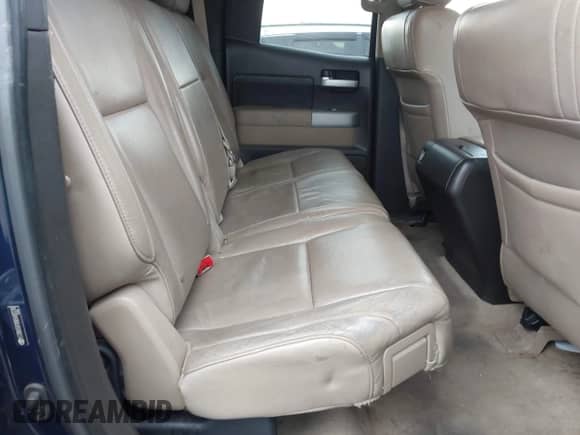 2008 Toyota Tundra Limited с VIN 5TBBV58108S492230, выставлен на аукционе IAAI как лот 41876590 с пробегом Не указан миль и . История ставок и продаж доступна на DreamBid. Изображение 8.