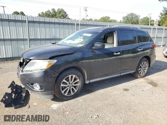 2015 Nissan Pathfinder SL with VIN 5N1AR2MN8FC639063, listed as a Copart auction lot 90082505 with 212,954 mi miles and Salvage title. Bid and sale history available at DreamBid. Image 1.
