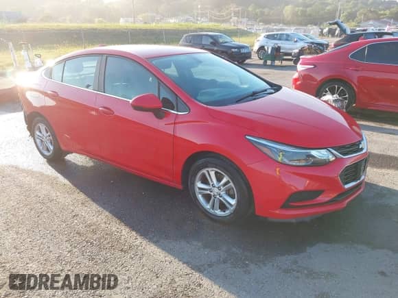 2017 Chevrolet Cruze LT с VIN 1G1BE5SM4H7117325, выставлен на аукционе IAAI как лот 43247399 с пробегом 114 740 миль миль и . История ставок и продаж доступна на DreamBid. Изображение 1.