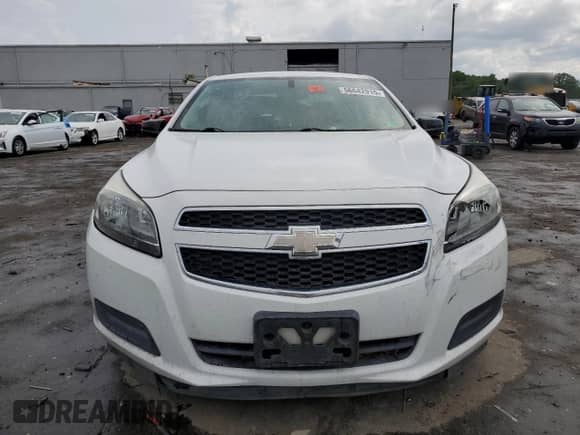 2013 Chevrolet Malibu LS с VIN 1G11B5SA2DF358942, выставлен на аукционе Copart как лот 56642915 с пробегом 132 444 миль миль и Списание • Salvage title. История ставок и продаж доступна на DreamBid. Изображение 5.