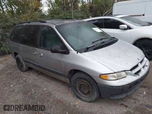 2000 Dodge Caravan SE with VIN 1B4GP44G4YB712825, listed as a IAAI auction lot 43545487 with 94,775 mi miles and . Bid and sale history available at DreamBid. Image 1.