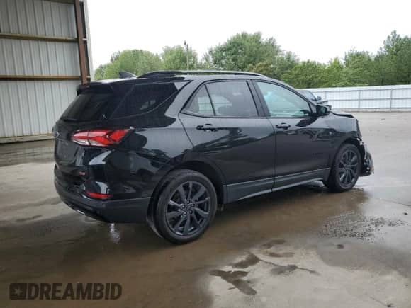 2024 Chevrolet Equinox RS z VIN 3GNAXMEG3RL200035, wystawiony jako Copart lot #67342635 z przebiegiem 21 344 mil mil oraz Szkoda całkowita • Salvage title. Historia ofert i sprzedaży dostępna na DreamBid. Obrazek 3.