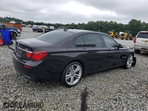 2014 BMW 7 Series ALPINA B7 с VIN WBAYE8C53ED136078, выставлен на аукционе Copart как лот 67213725 с пробегом 128 832 миль миль и Списание • Salvage title. История ставок и продаж доступна на DreamBid. Изображение 3.