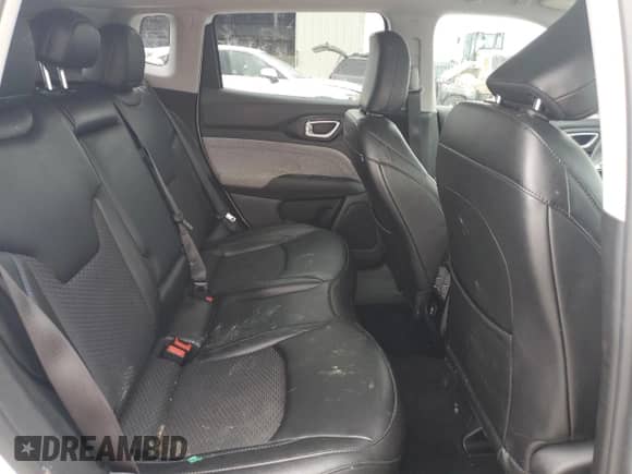 2022 Jeep Compass Latitude z VIN 3C4NJCBB8NT138205, wystawiony jako Copart lot #60247585 z przebiegiem 51 703 mil mil oraz Szkoda całkowita • Salvage title. Historia ofert i sprzedaży dostępna na DreamBid. Obrazek 10.