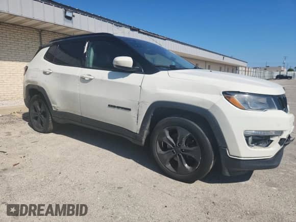 2018 Jeep Compass Altitude с VIN 3C4NJCBB9JT408195, выставлен на аукционе Copart как лот 81407365 с пробегом 157 410 миль миль и Чистый • Clean title. История ставок и продаж доступна на DreamBid. Изображение 4.