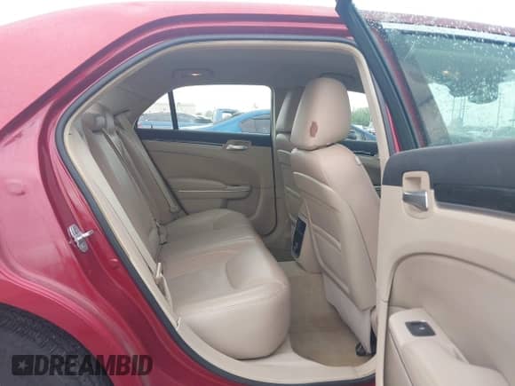 2011 Chrysler 300 с VIN 2C3CA4CG6BH528140, выставлен на аукционе IAAI как лот 41931683 с пробегом 149 880 миль миль и . История ставок и продаж доступна на DreamBid. Изображение 8.