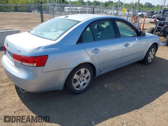 2008 Hyundai Sonata GLS с VIN 5NPET46F48H326883, выставлен на аукционе IAAI как лот 42967485 с пробегом 113 934 миль миль и . История ставок и продаж доступна на DreamBid. Изображение 4.